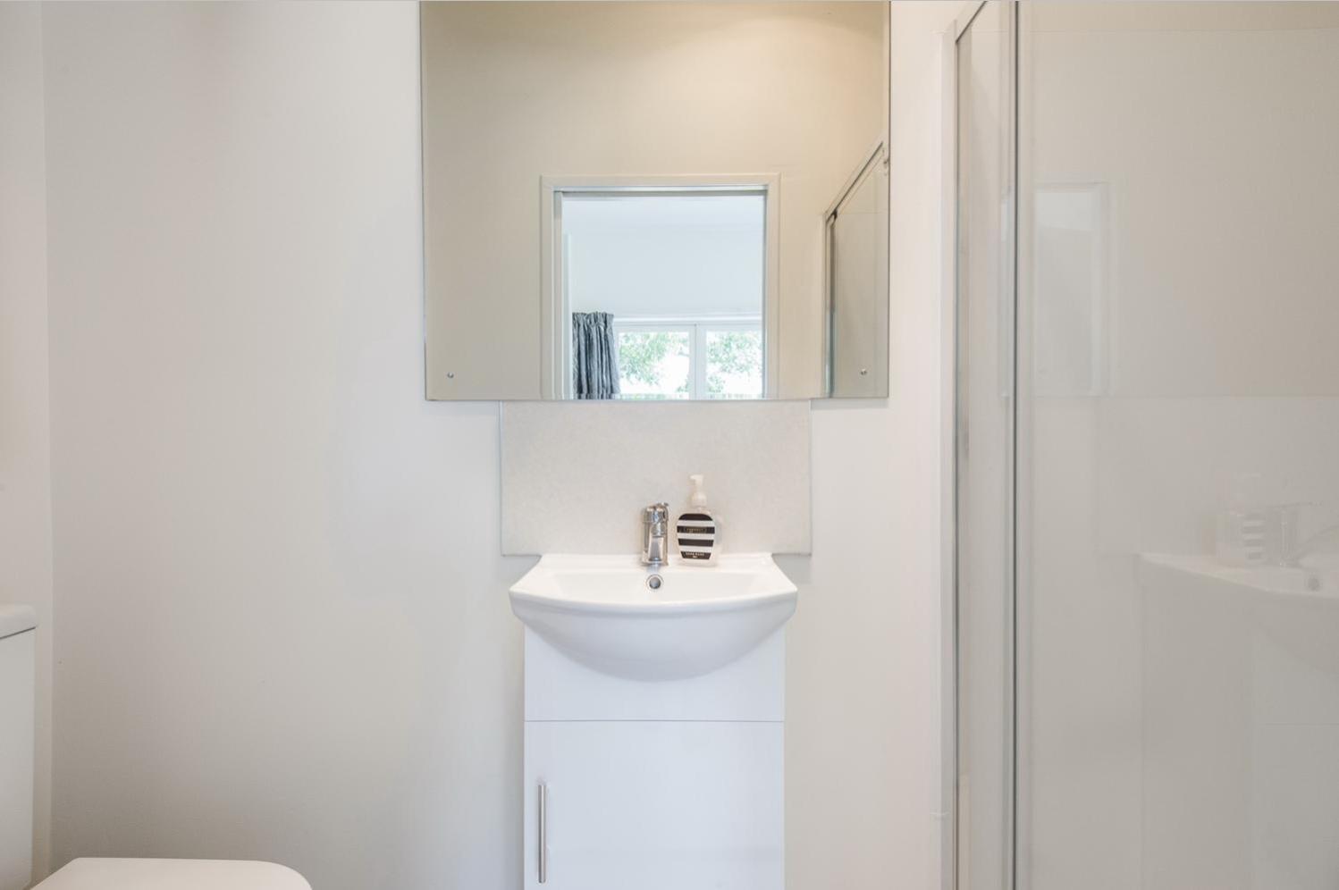 7Br 3Bh Beach Escape. 2 Min To Browns Bay Beach Auckland Exterior foto