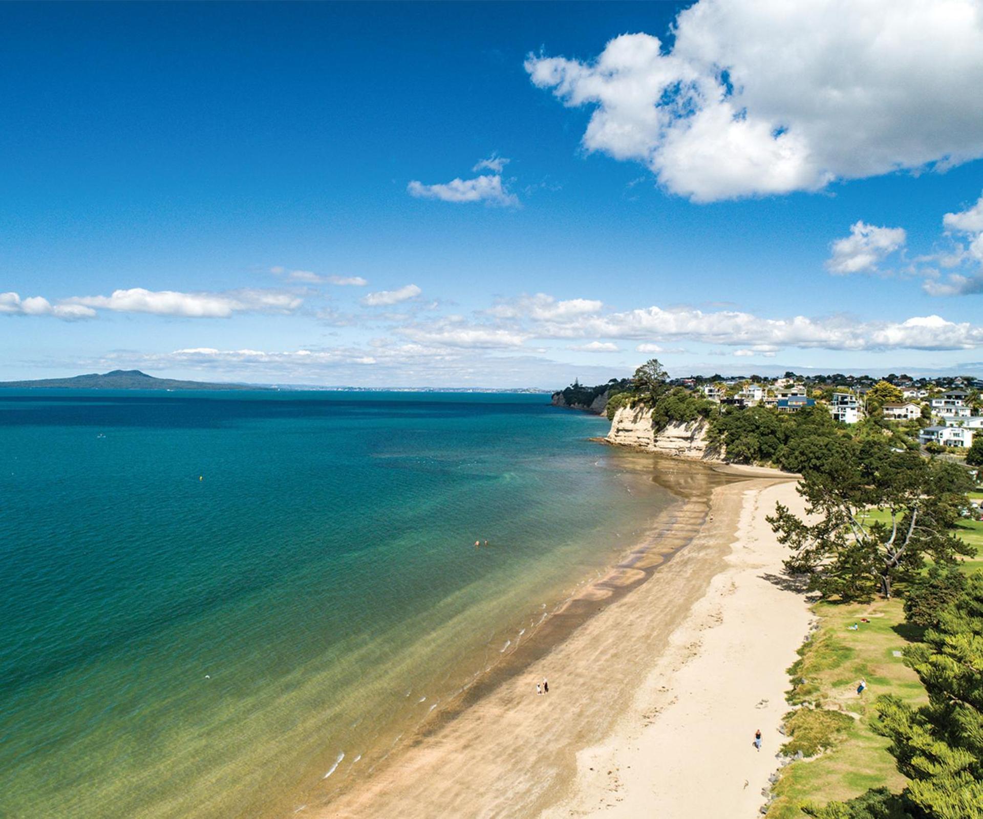 7Br 3Bh Beach Escape. 2 Min To Browns Bay Beach Auckland Exterior foto